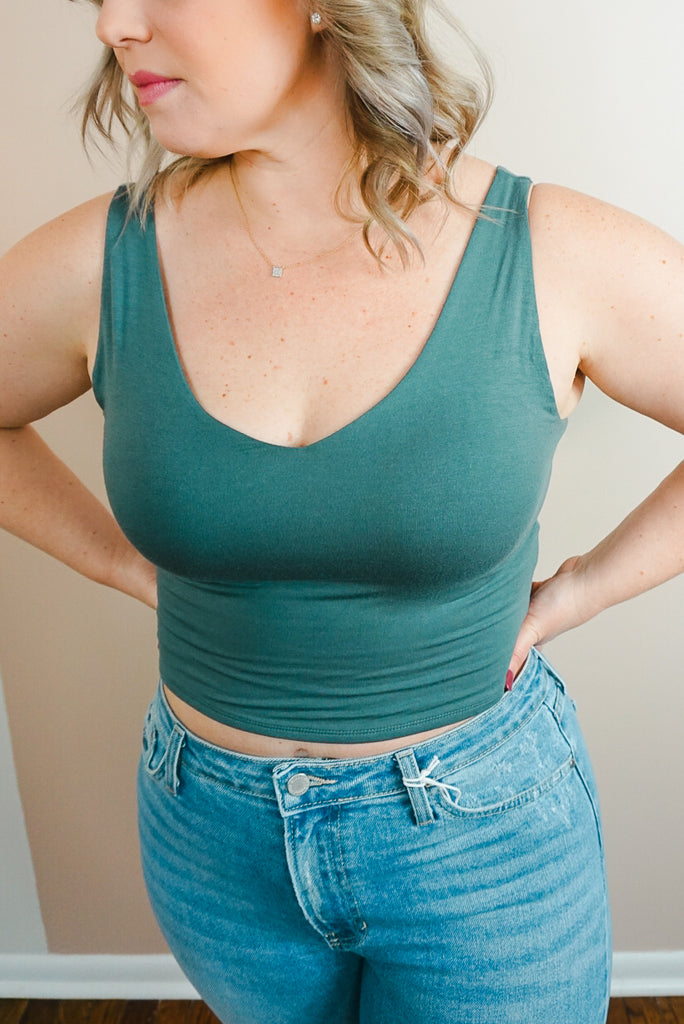Cropped V-Neck Tank