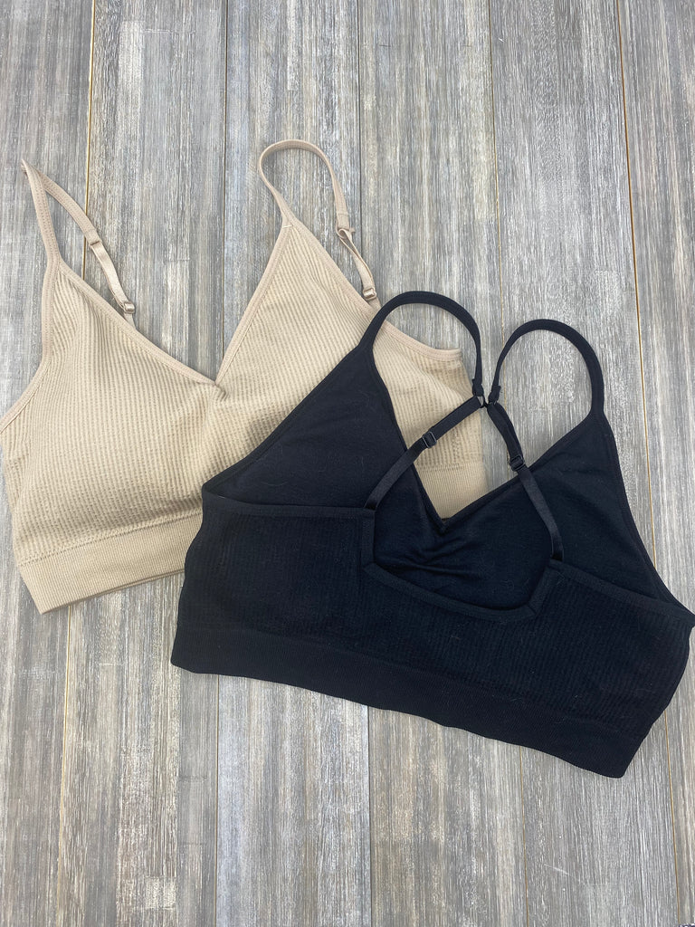 Knit Ribbed Seamless Padded Bra With Adjustable Straps